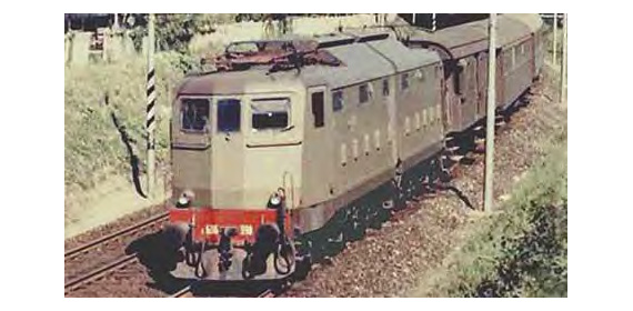 Electric locomotive E 636.391<br /><a href='images/pictures/ACME/241466_b.jpg' target='_blank'>Full size image</a>